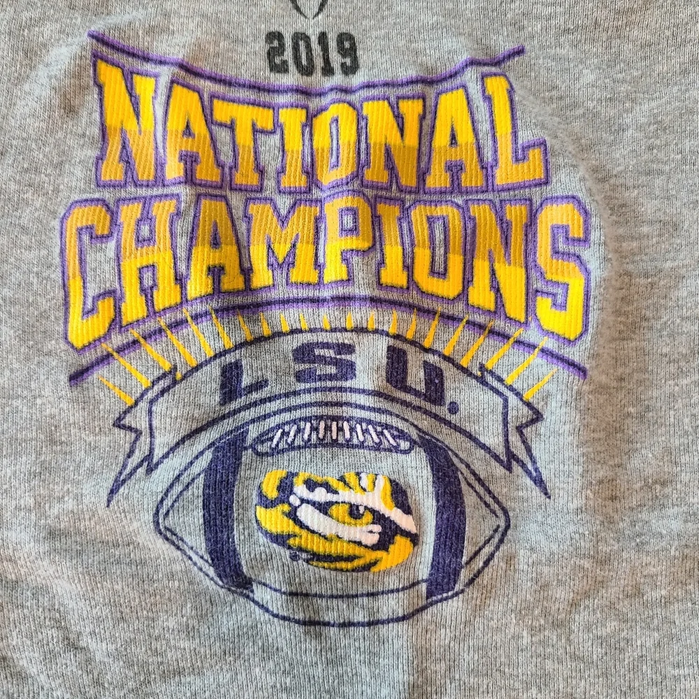 LSU onesie - Picture 2 of 4